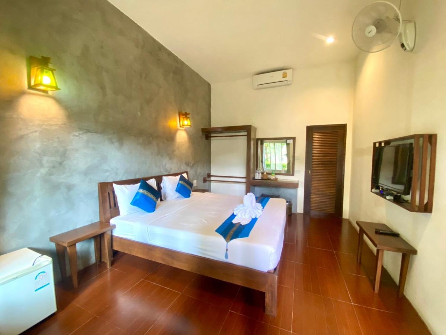 Home Inn Pai Garden Екстериор снимка
