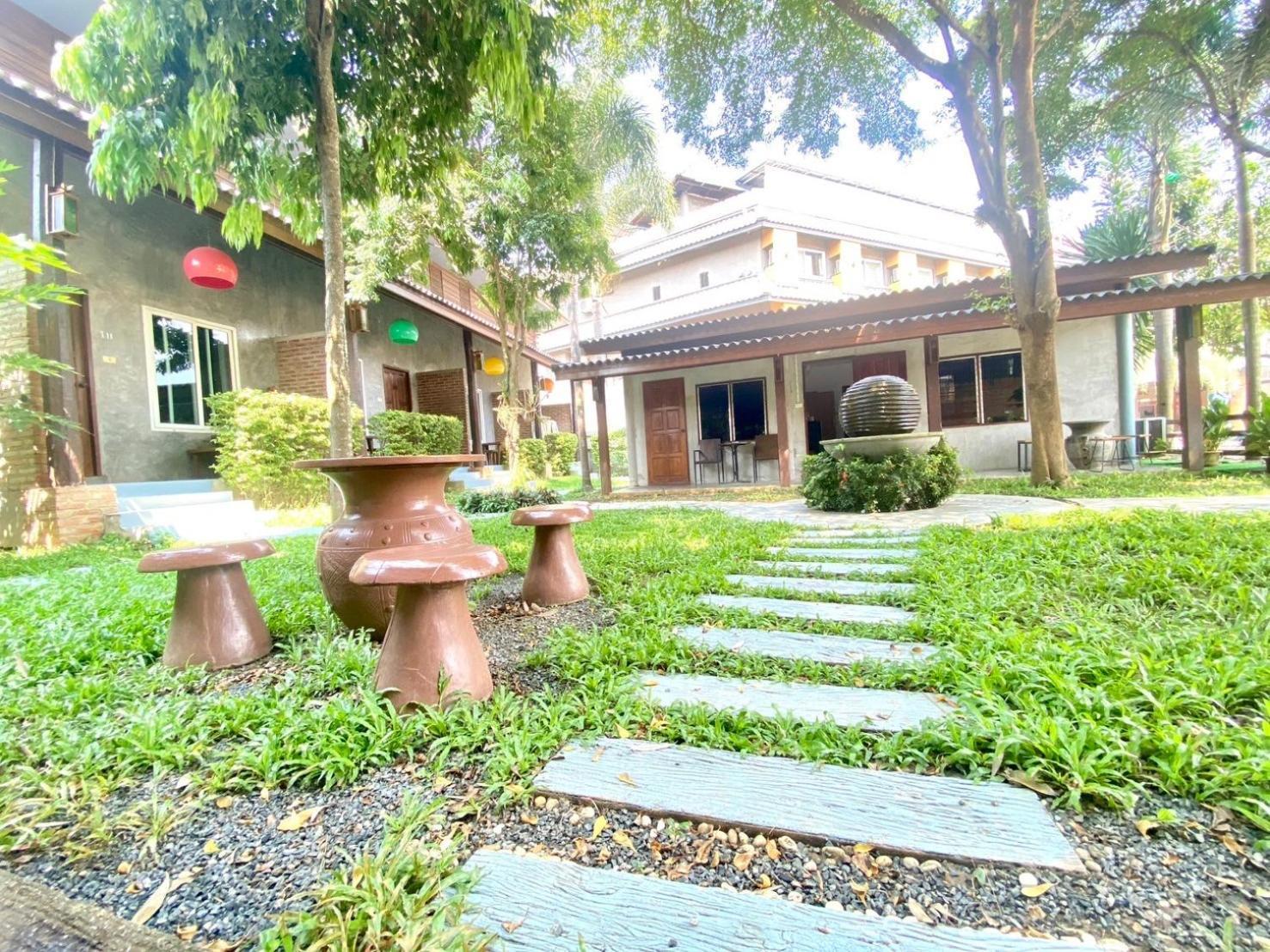 Home Inn Pai Garden Екстериор снимка