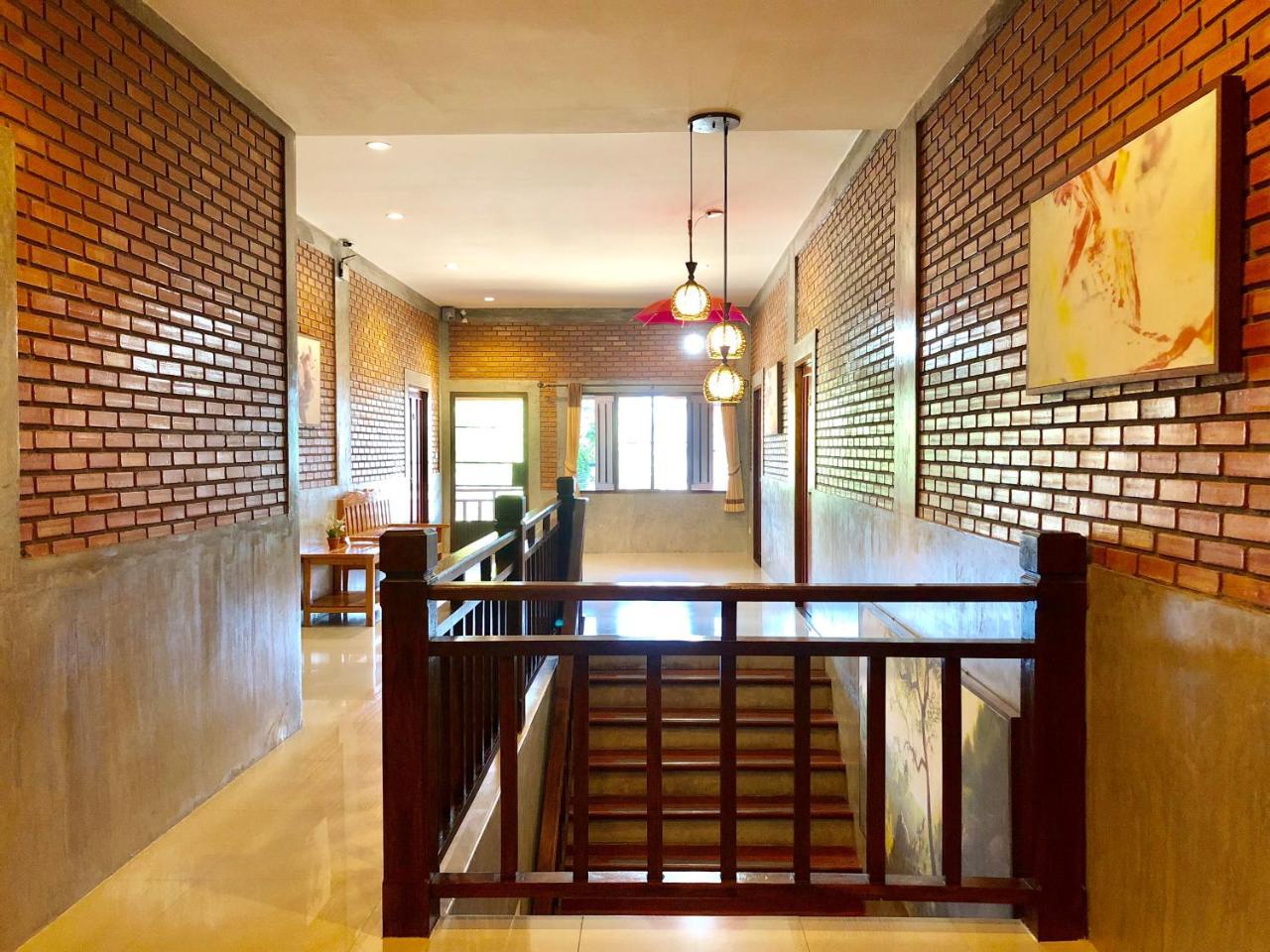 Home Inn Pai Garden Екстериор снимка