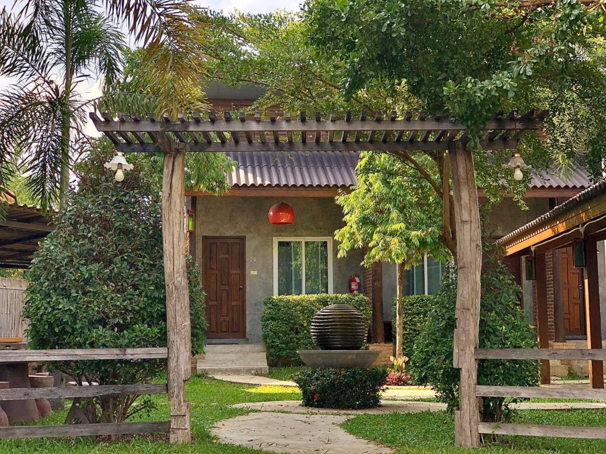 Home Inn Pai Garden Екстериор снимка